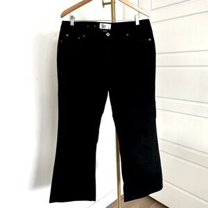 Women's Plus Size 15 Bootcut Modern Flare Mid Rise Curvy Black‎ Denim Jeans